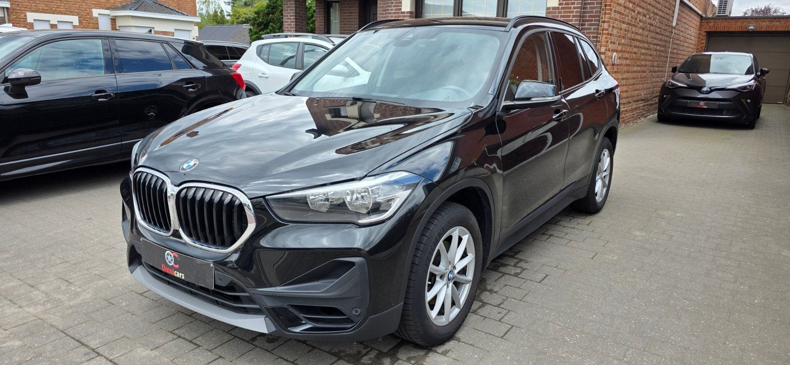 Bmw X1 Automaat 1.5i Facelift Slechts 50.000km + GARANTIE, Auto's, BMW, Zwart, Leder, Dealer onderhouden, SUV of Terreinwagen