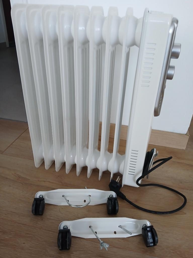 Radiatorheater HR-9 2000W Sun Heat, Doe-het-zelf en Bouw, Verwarming en Radiatoren, Ophalen, 30 tot 80 cm, Radiator, Nieuw