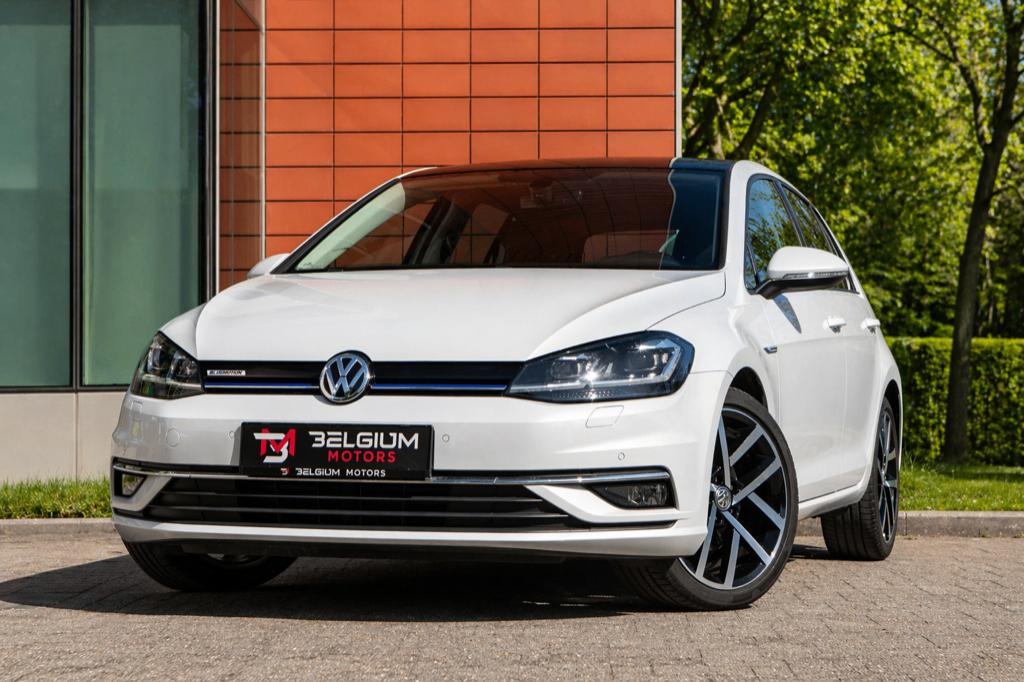 Volkswagen Golf 1.5 TSI - Highline DSG - Pano - Virtueel, 1498 cc, Euro 6, 4 cilinders, Alcantara