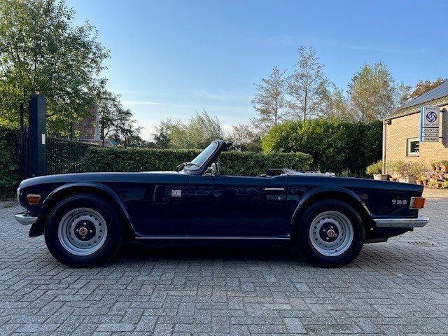 Triumph TR6 PI, 150 BHP, Auto's, 2500 cc, Cabriolet, Blauw, Open dak