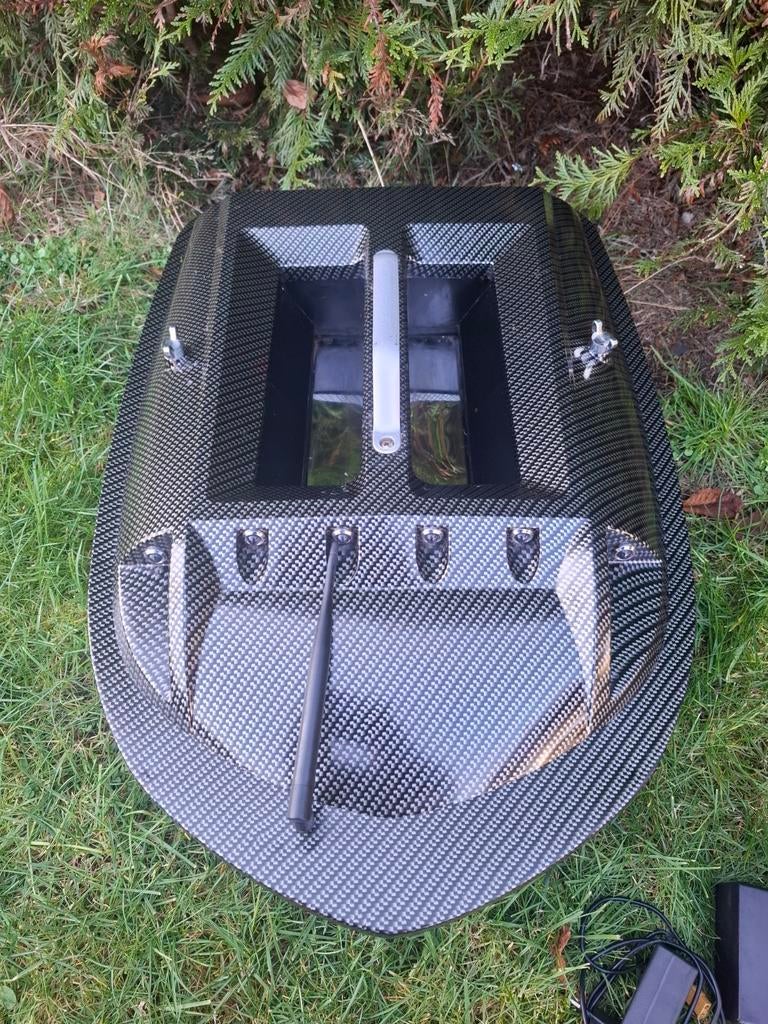 Voerboot nanotec gt2 in nieuwstaat 1 jaar garantie, Watersport en Boten, Ophalen of Verzenden