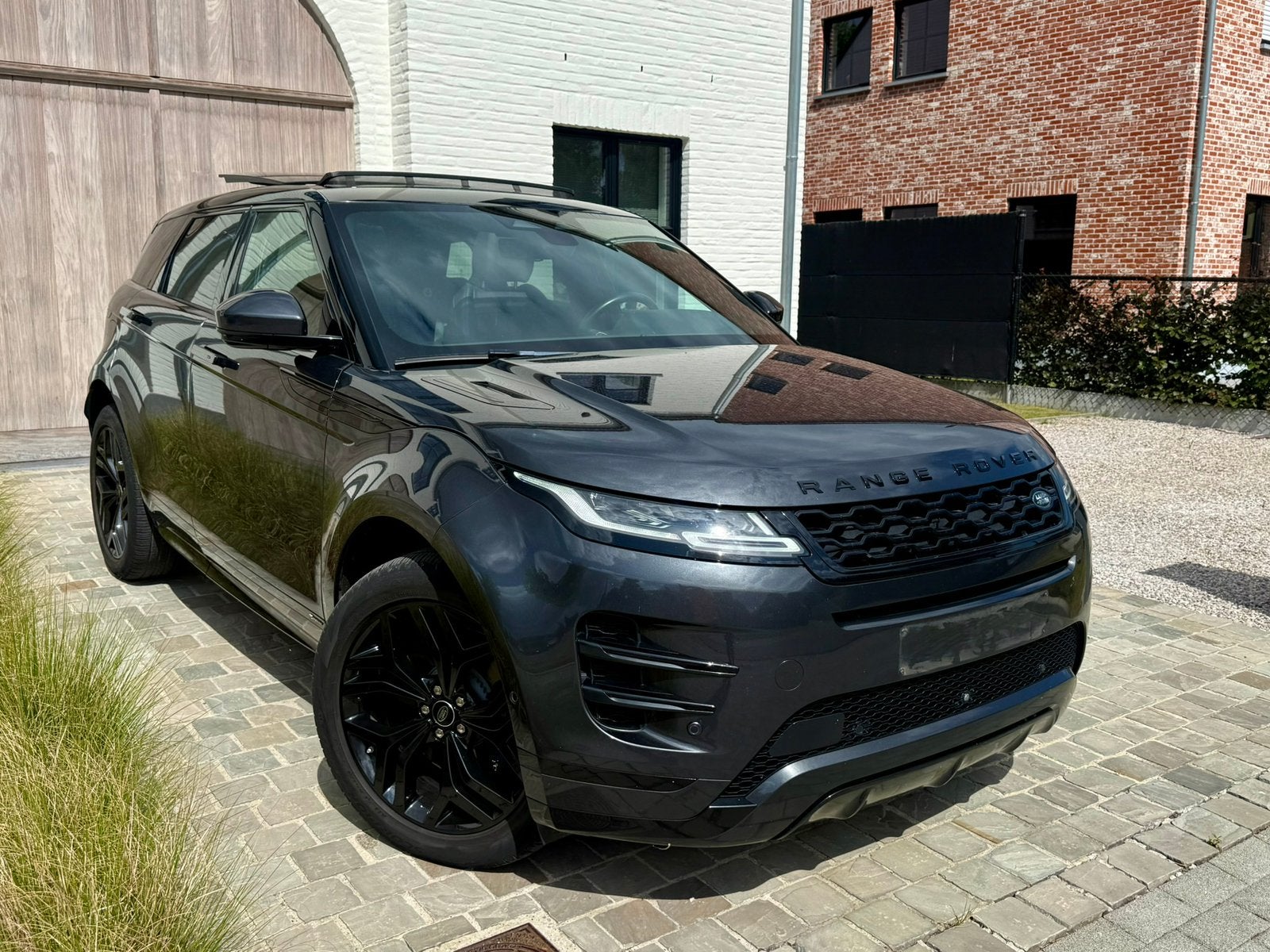 Land Rover Evoque HSE P300E R-DYNAMIC” 309 PK / Full Option, Autos, Cuir, Achat, Euro 6, Entretenue par le concessionnaire