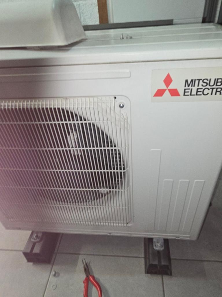 Airco, Elektronische apparatuur, Airco's, Ophalen, Afstandsbediening