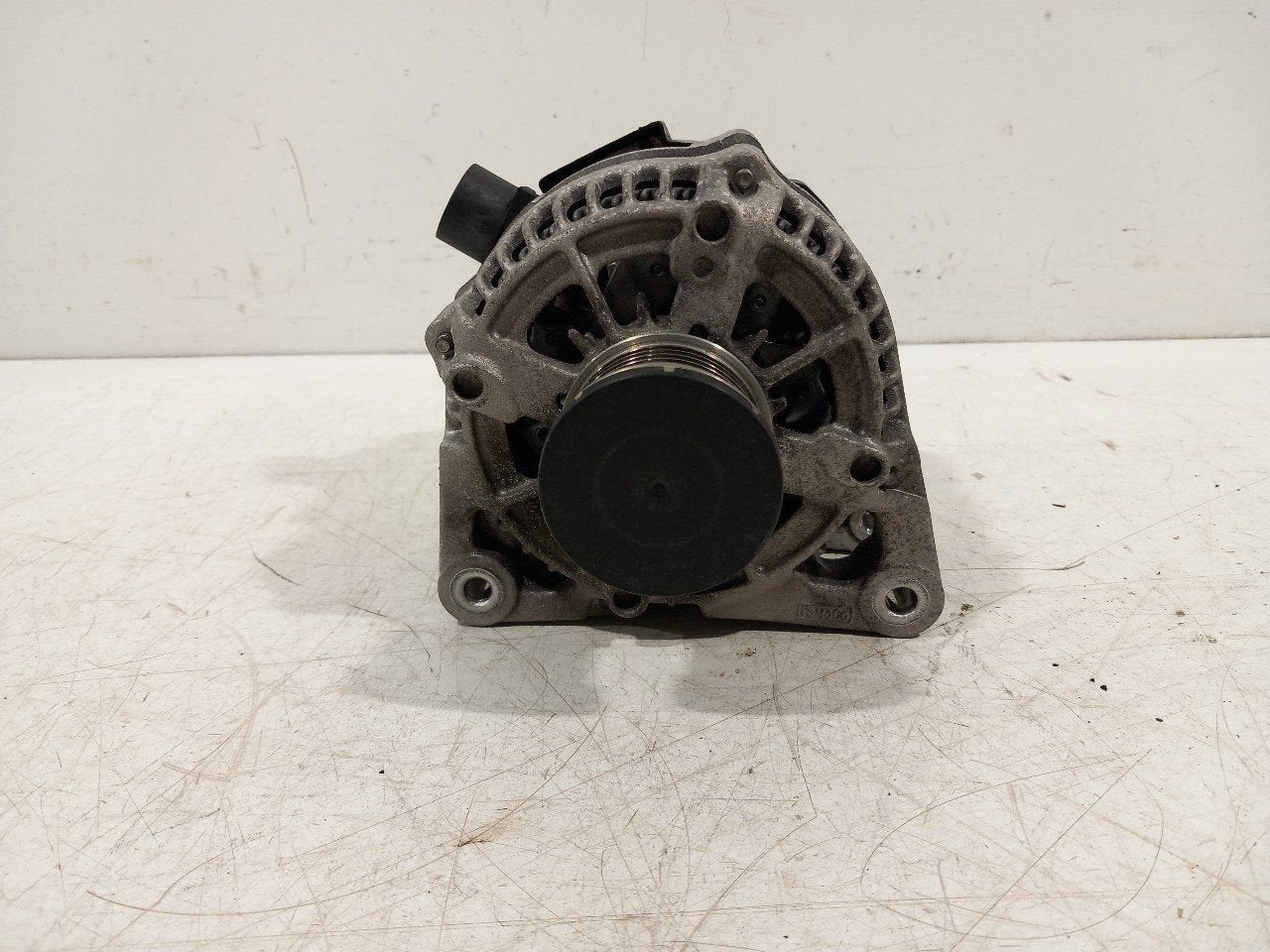 Dynamo Ford Fiesta, Onderdelen@venauto.nl, Van der Ven Autorecycling B.V., Ettenseweg 76, 4706 PB Roosendaal, The Netherlands