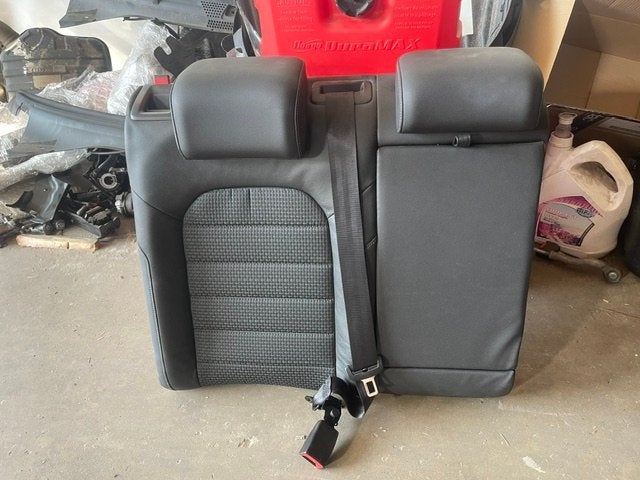 ACHTERBANK rugleuning rechts Volkswagen Golf VII (AUA), Gebruikt, Volkswagen, Volkswagen AG, Kundenbetreuung@volkswagen.de