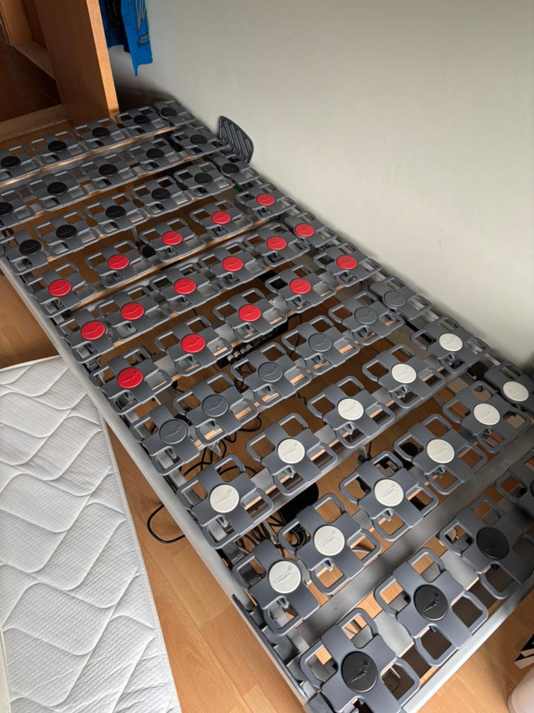 Electrisch eenpersoonsbed, 90 cm, Une personne, Enlèvement, Utilisé