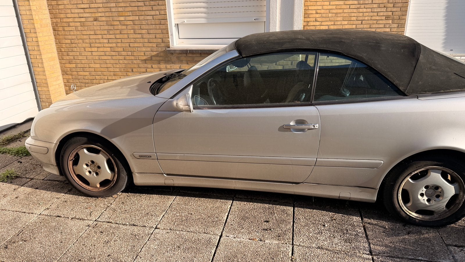 Mercedes CLK200, Cuir, Argent ou Gris, Achat, Noir