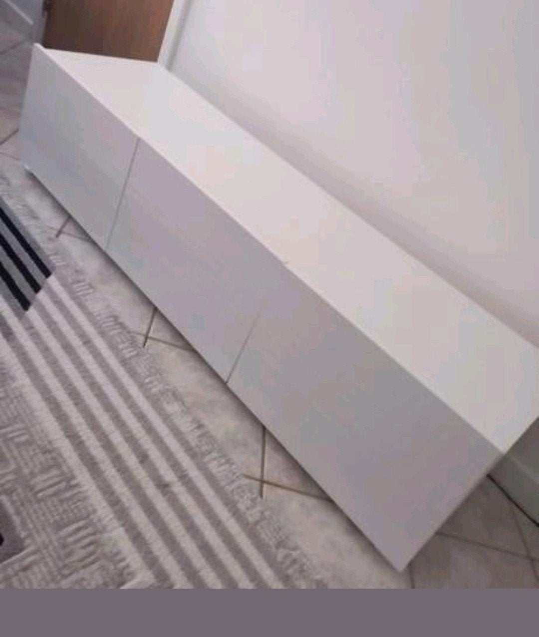 Hoogglans tv meubel 150cm breed, Bricolage & Construction, Plinthes & Finitions, Enlèvement