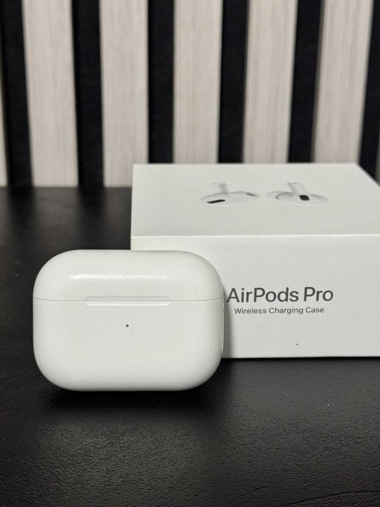 Apple AirPods Pro 1e generatie met originele doos, Gebruikt, In gehoorgang (in-ear), Microfoon, Ophalen of Verzenden