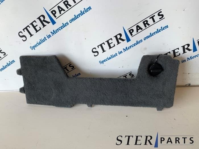 Revêtement coffre d'un Mercedes SL, 3 mois de garantie, Utilisé, -, -