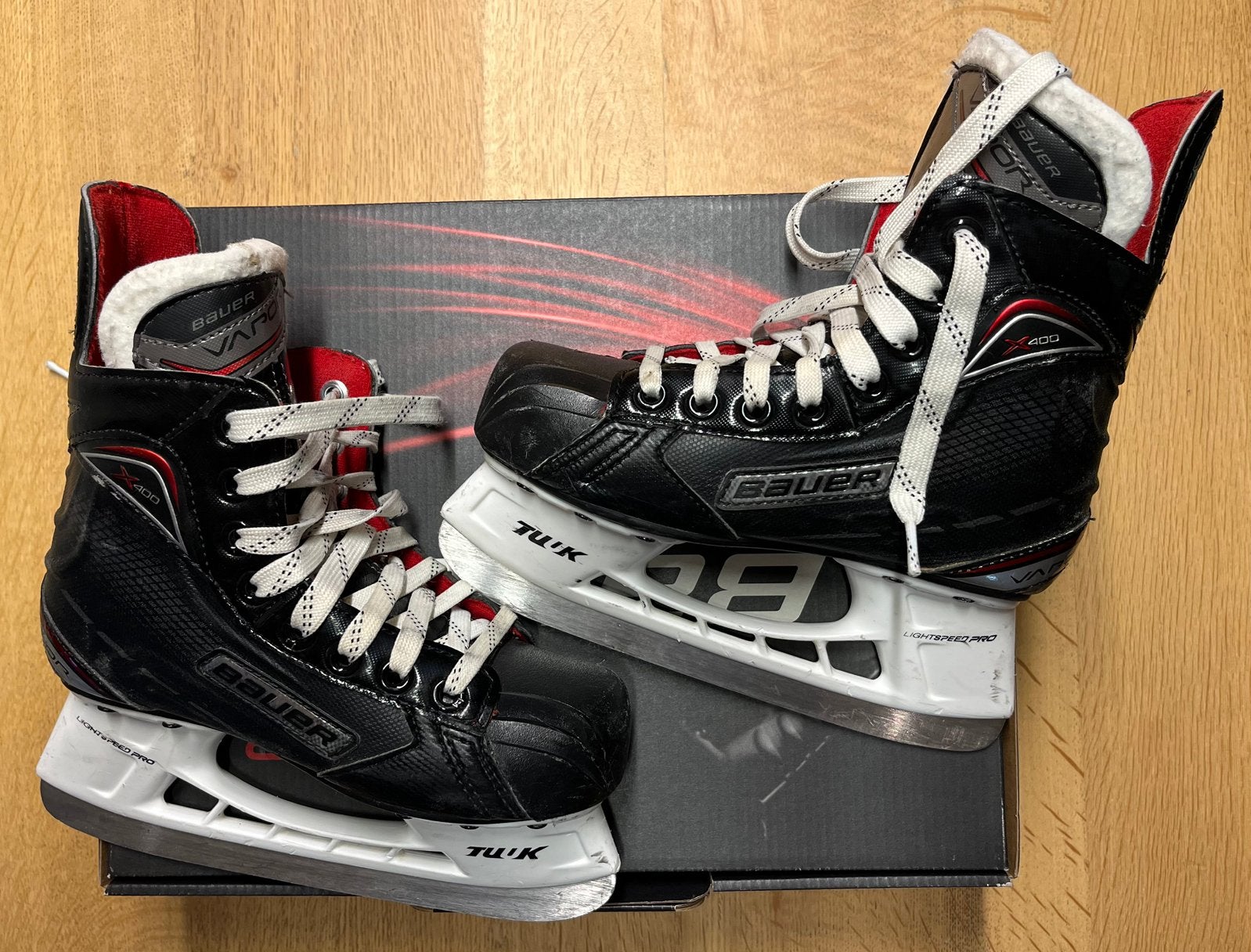 Bauer Vapor X400 JR IJshockeyschaatsen – Maat 1.0 (EUR 33.5), Sports & Fitness, Patinage, Enlèvement, Comme neuf, Patins de hockey sur glace