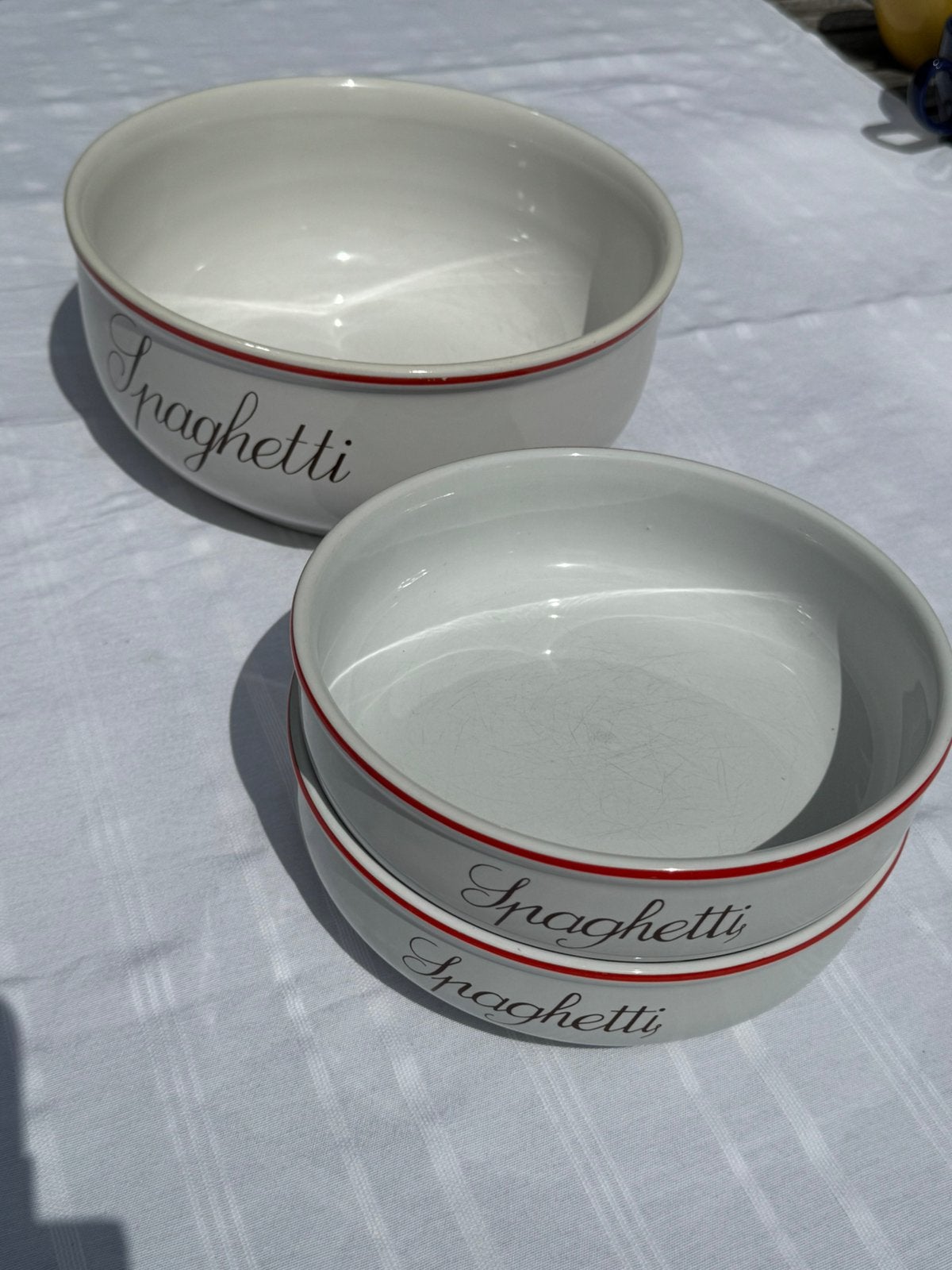 Spaghetti kom met 4 borden, Maison & Meubles, Cuisine | Vaisselle, Enlèvement, Comme neuf, Assiettes(s)