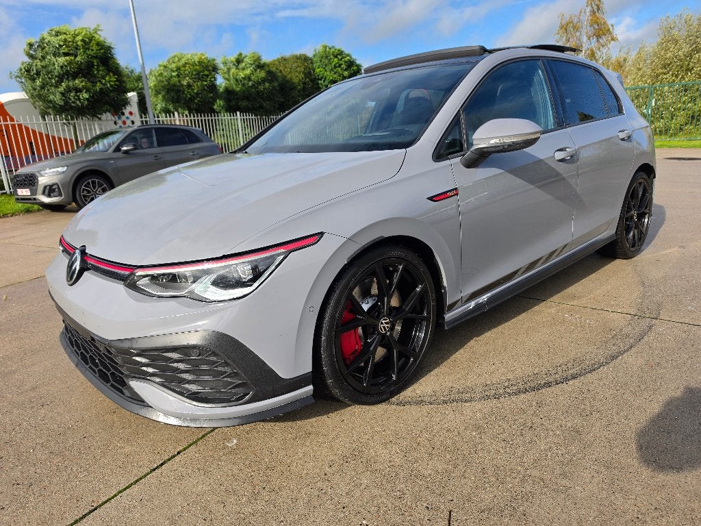 VW Golf GTI 2.0 TSI 302 pk DSG Matrix, Pano + Garantie, Autos, Argent ou Gris, Achat, Euro 6, Alcantara
