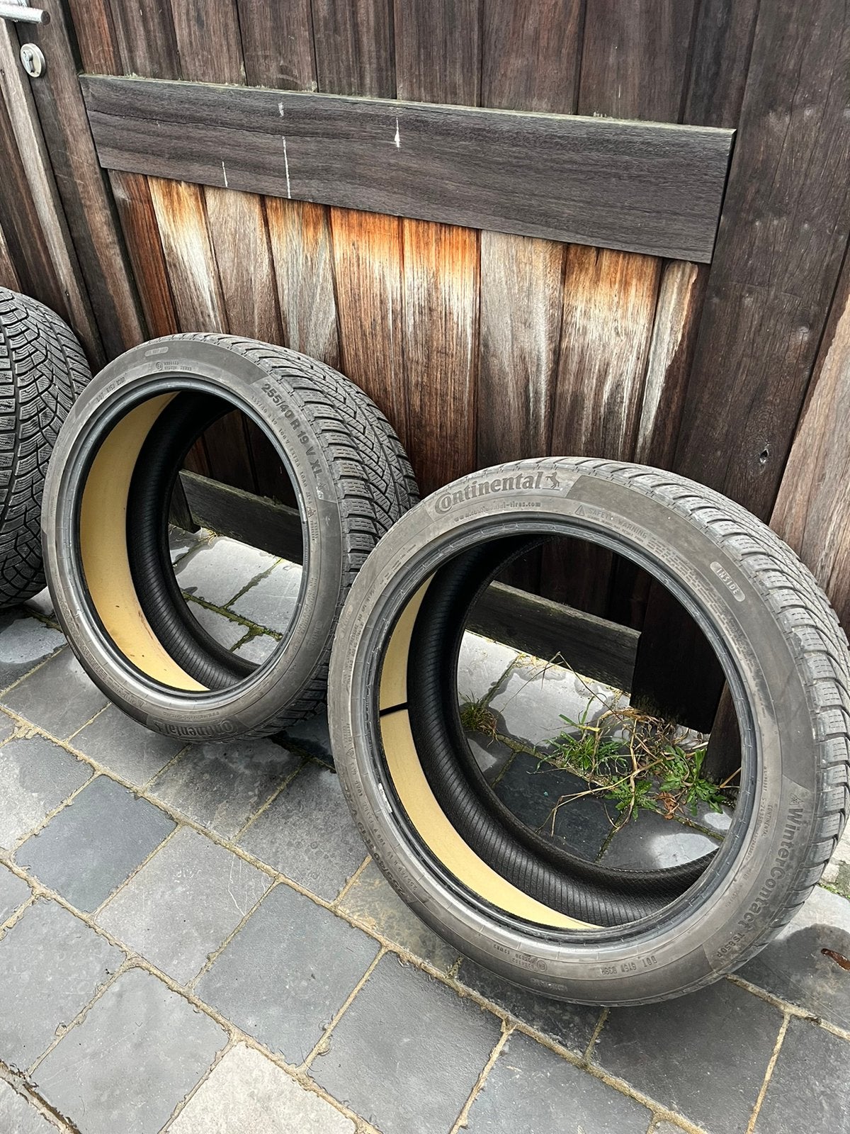 BANDEN CONTINENTAL GOODYEAR, Enlèvement, Utilisé