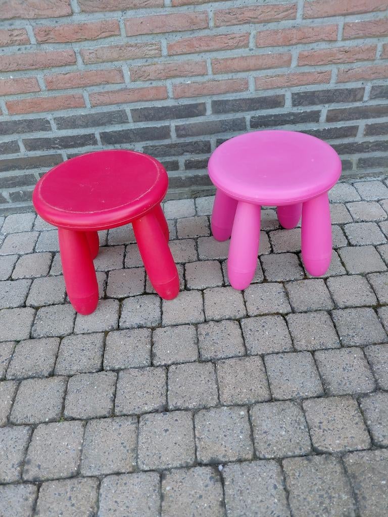 Ikea mammut krukjes, Ophalen