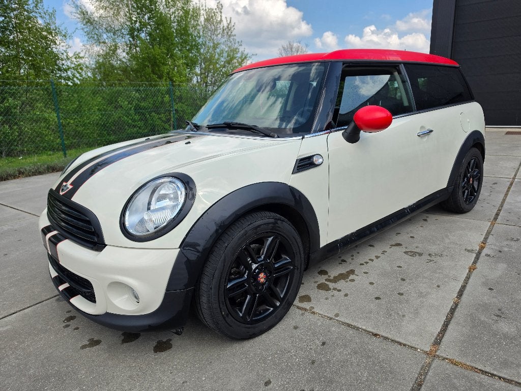 Mini Cooper One Clubman 1.6d 2014 Airco + Garantie, Euro 5, Wit, Bedrijf, 5 deurs