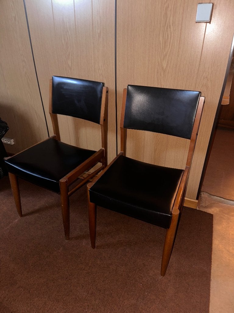 Vintage stoelen 6 paar beschikbaar, Huis en Inrichting, Stoelen, Ophalen, Gebruikt, Mid century, Zwart