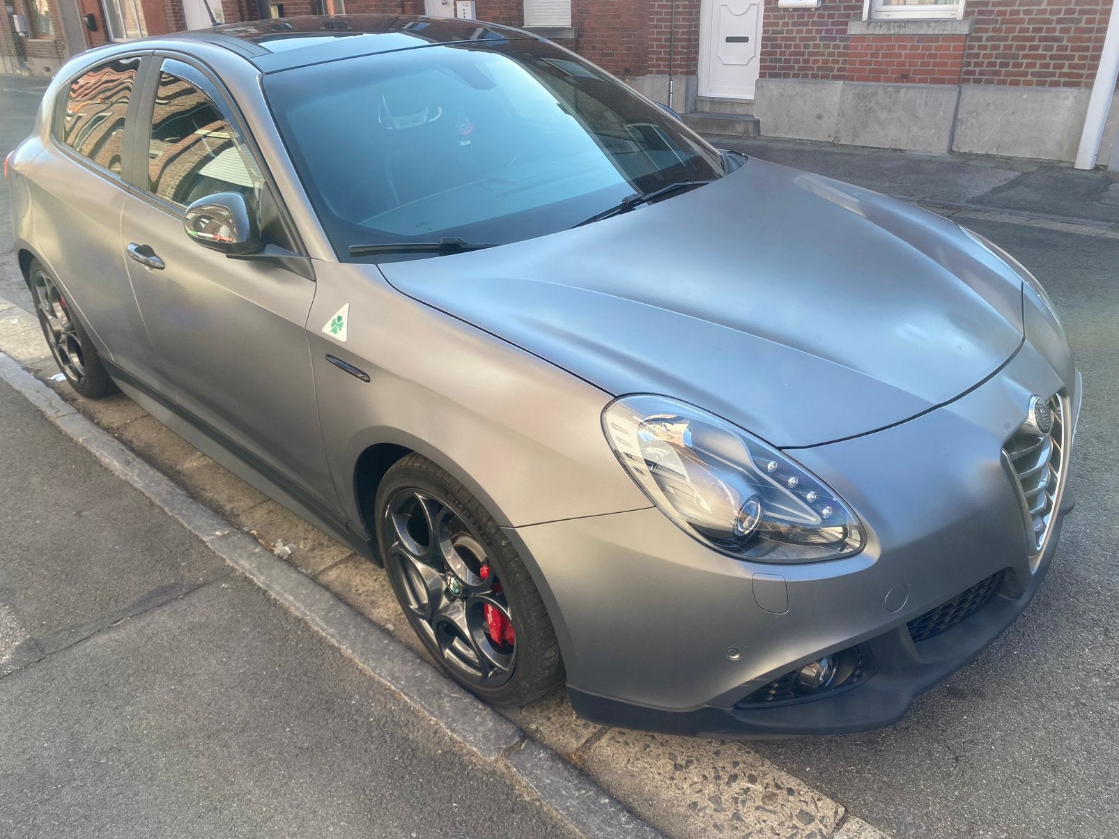 Alfa Giulietta 1750TBI QV-lanceringseditie, Auto's, Alfa Romeo, Particulier, Panoramadak, Te koop, Giulietta