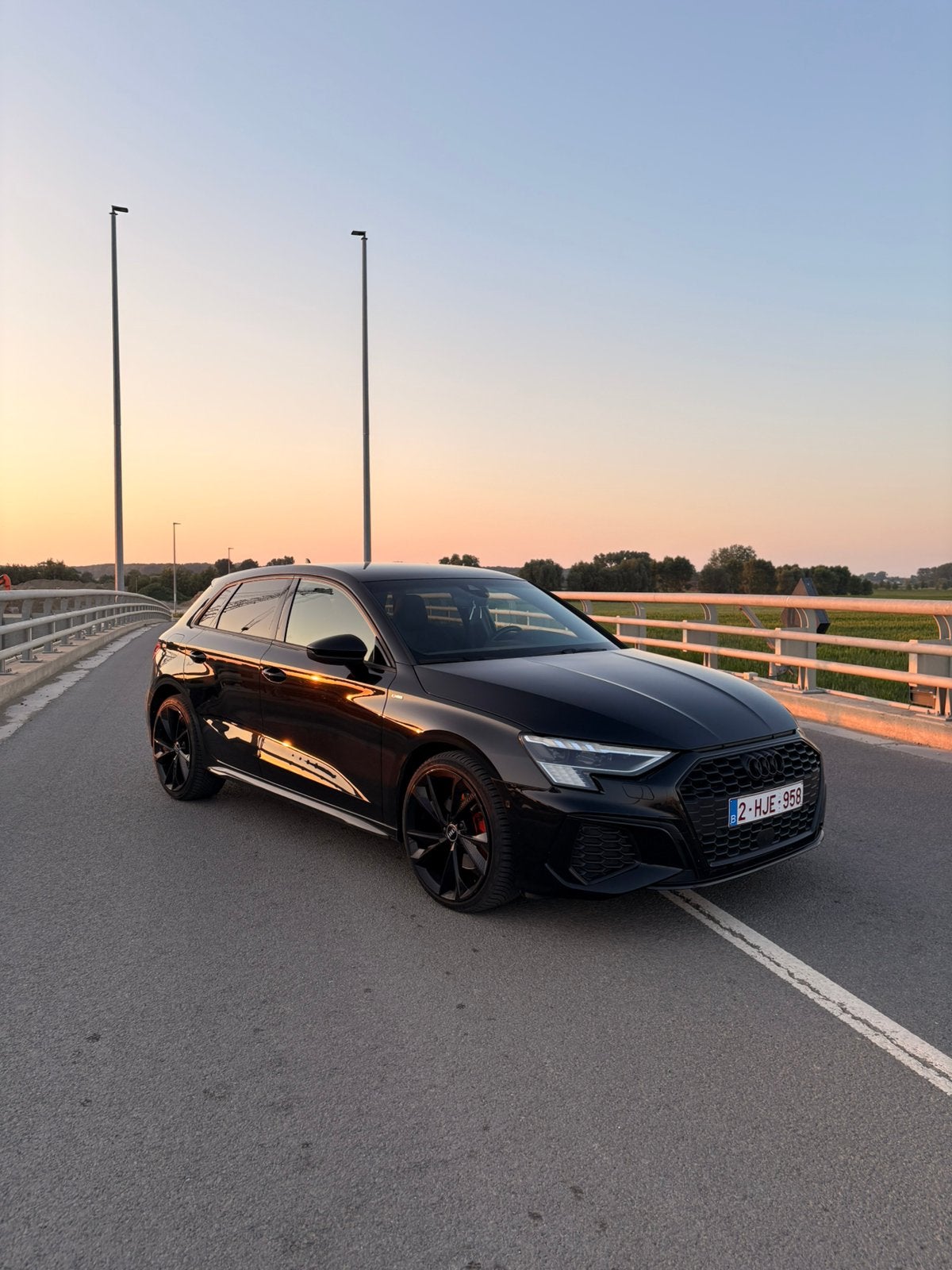 Audi a3 Sportback 40 TFSI e S line tronic (204 Pk), Auto's, 4 cilinders, Alcantara, Zwart, 1395 cc