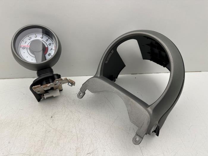 Support de relais d'un Peugeot 107, -, 3 mois de garantie, Utilisé, -