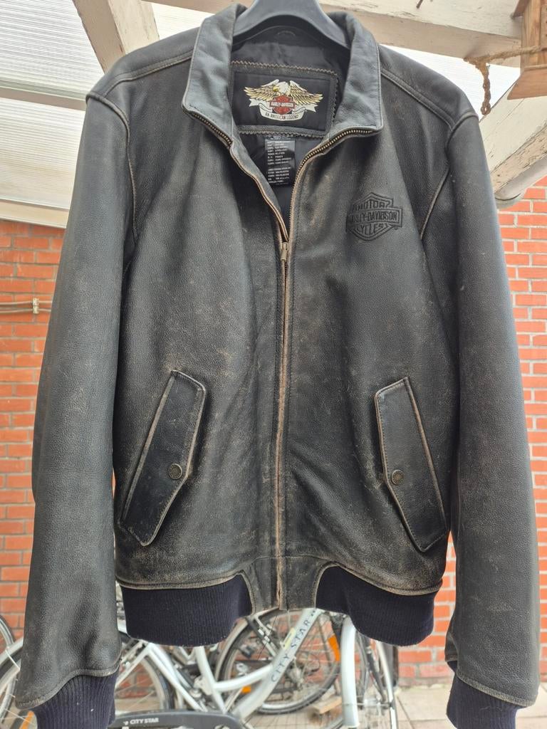 Harley davidson jas, Ophalen