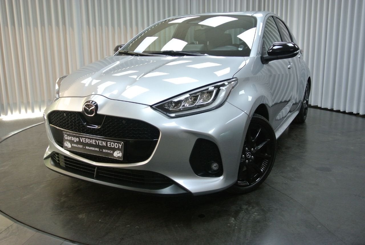 Mazda 2 Hybrid (bj 2024, automaat), Automaat, Stof, Gebruikt, Zwart