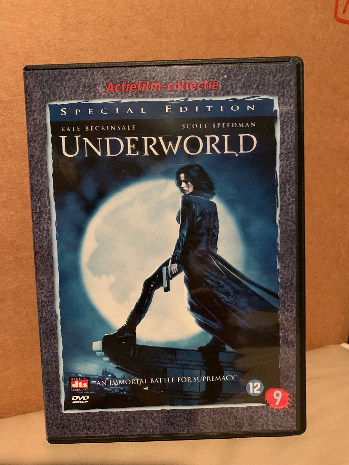 DVD - UNDERWORLD (actiefilm), Ophalen, Zo goed als nieuw