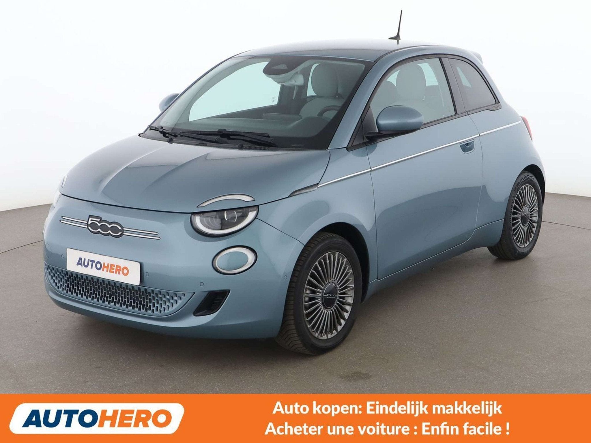 Fiat 500E electric drive 87 kW Icon (bj 2021, automaat), Auto's, 4 zetels, Stof, Zwart, Blauw
