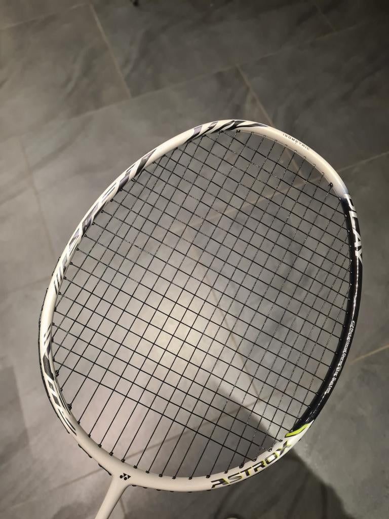 Raquette de badminton Yonex Astrox 99 play, Enlèvement ou Envoi