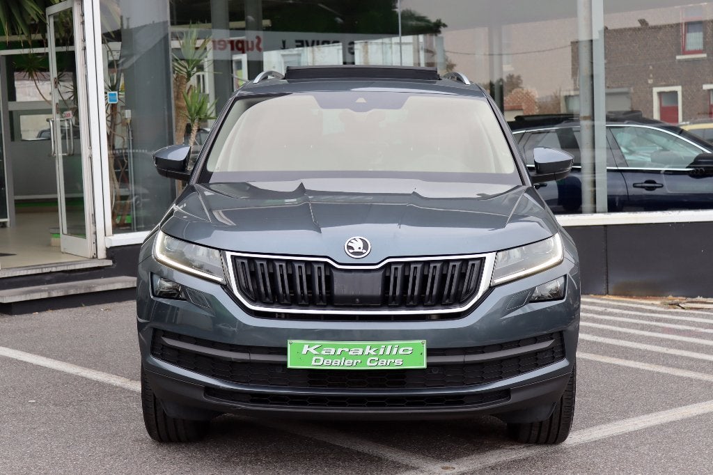 SKODA KODAIQ 7PLACES 2.0TSI 180CV 4X4 DSG PANO GPS CAMERA, Auto's, Automaat, Dealer onderhouden, Monovolume, 170 g/km