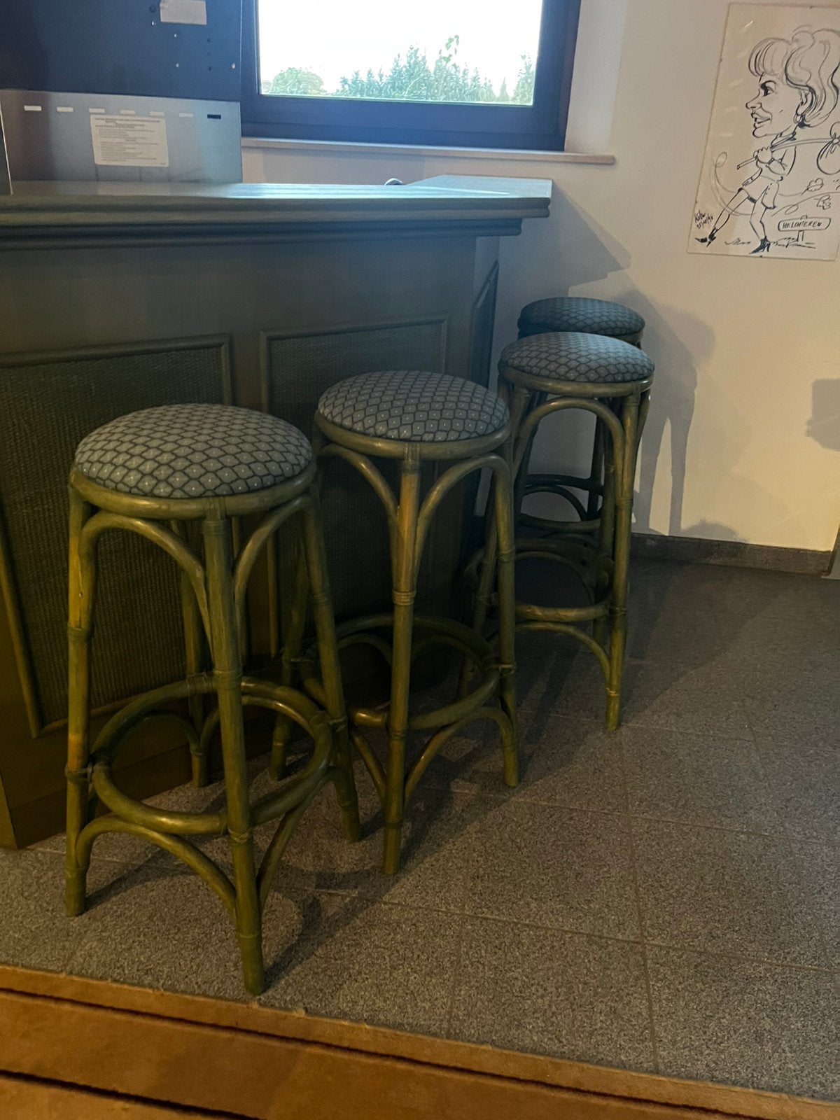 set van 4 bamboe krukken, 4 krukken, Ophalen, Gebruikt