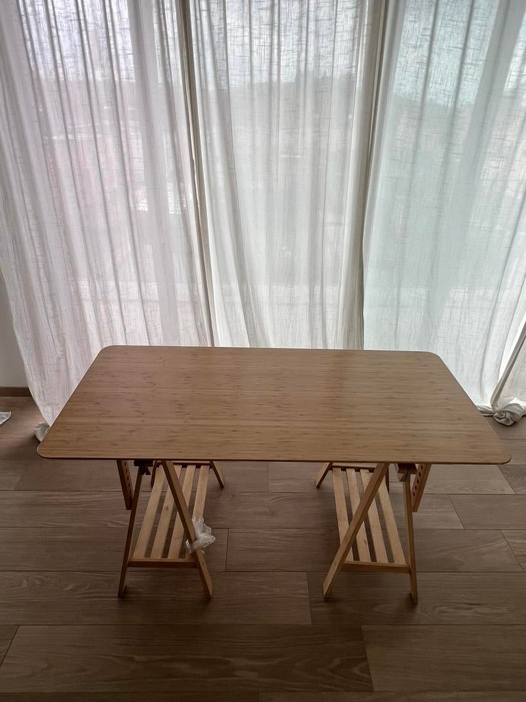 Bureau Ikea, Huis en Inrichting, Ophalen, Overige typen, Gebruikt, In hoogte verstelbaar