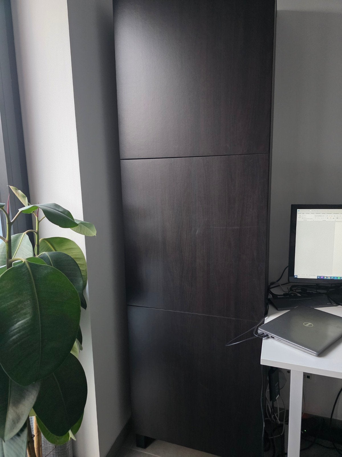 Besta kast Ikea, Ophalen