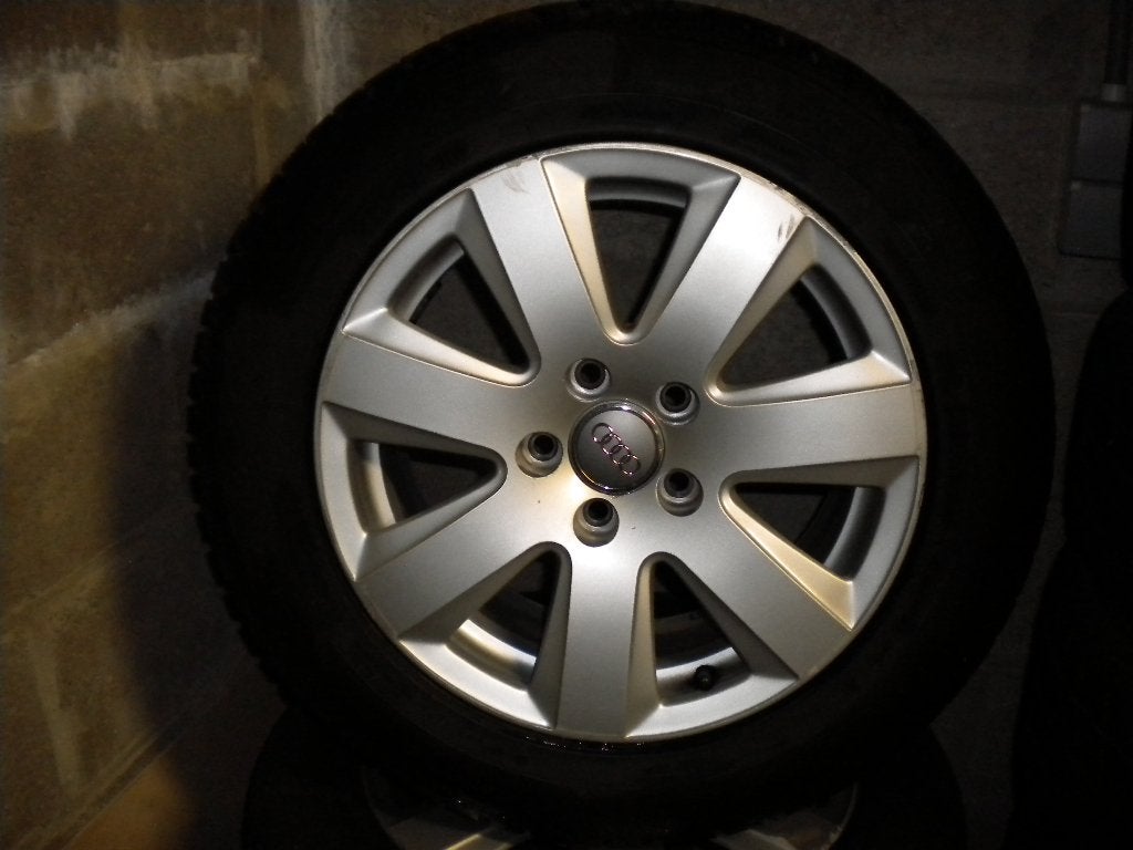 Velgen+winterbanden Audi A6 - 2004 - 2011 90euro, Ophalen, Gebruikt, Velg(en), 16 inch