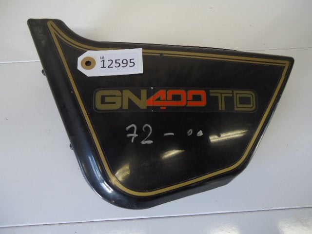 GN400 1980 - 1982 Suzuki Cover Cover onder zadel D1-13277
