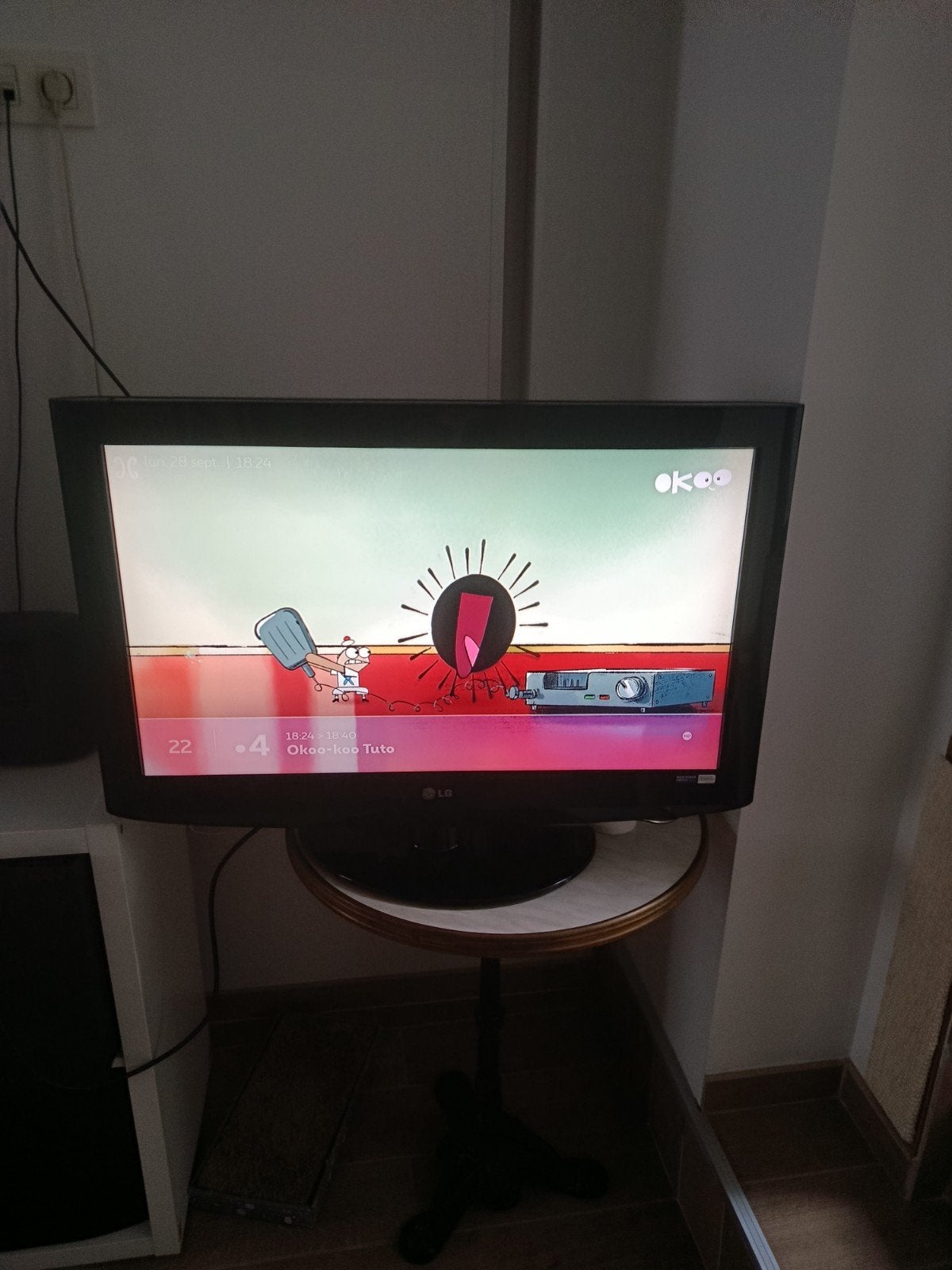LG 81 cm televisie., Audio, Tv en Foto, Ophalen, Gebruikt, HD Ready (720p), 80 tot 100 cm