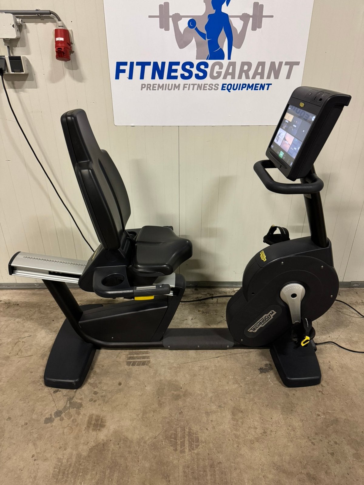 Vélo d'exercice inclinable Technogym Excite+ 1000 Unity 3 LI, Enlèvement ou Envoi, Comme neuf