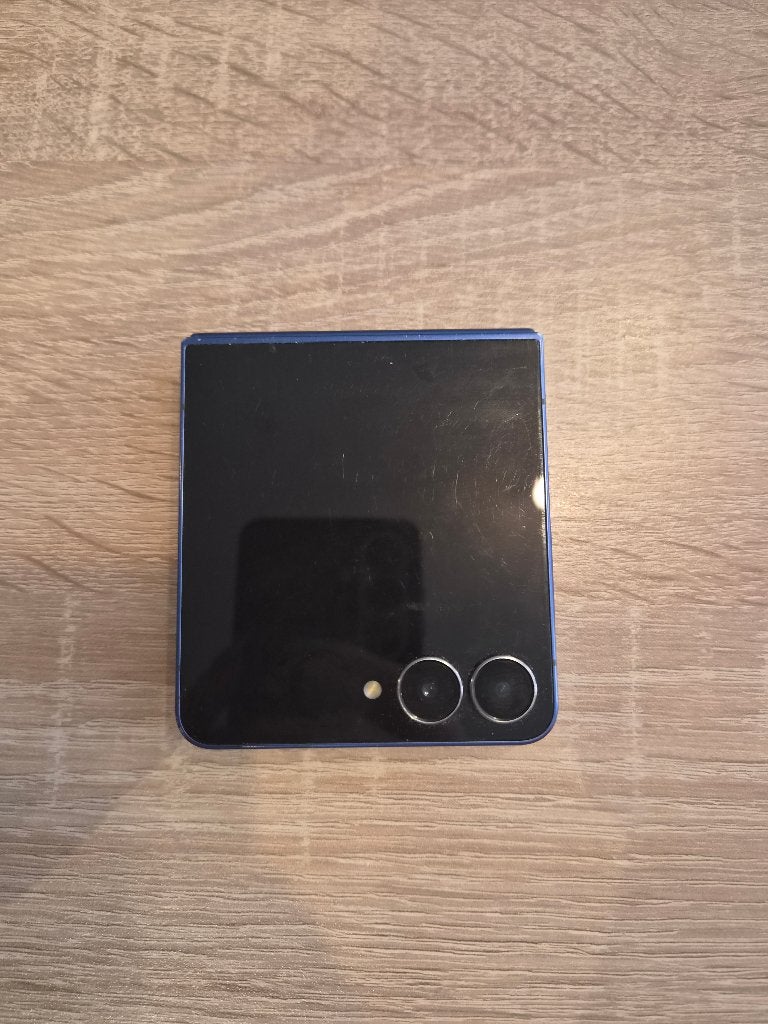 samsung z flip7, Télécoms, Téléphonie mobile | Samsung, Enlèvement, Utilisé, Sans abonnement, Écran tactile