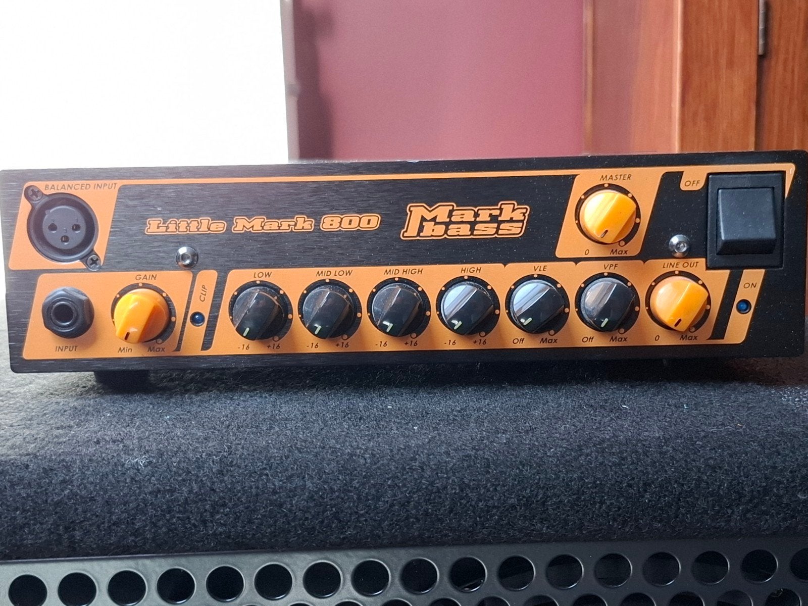 markbass LM 800, Musique & Instruments, Enlèvement, Comme neuf