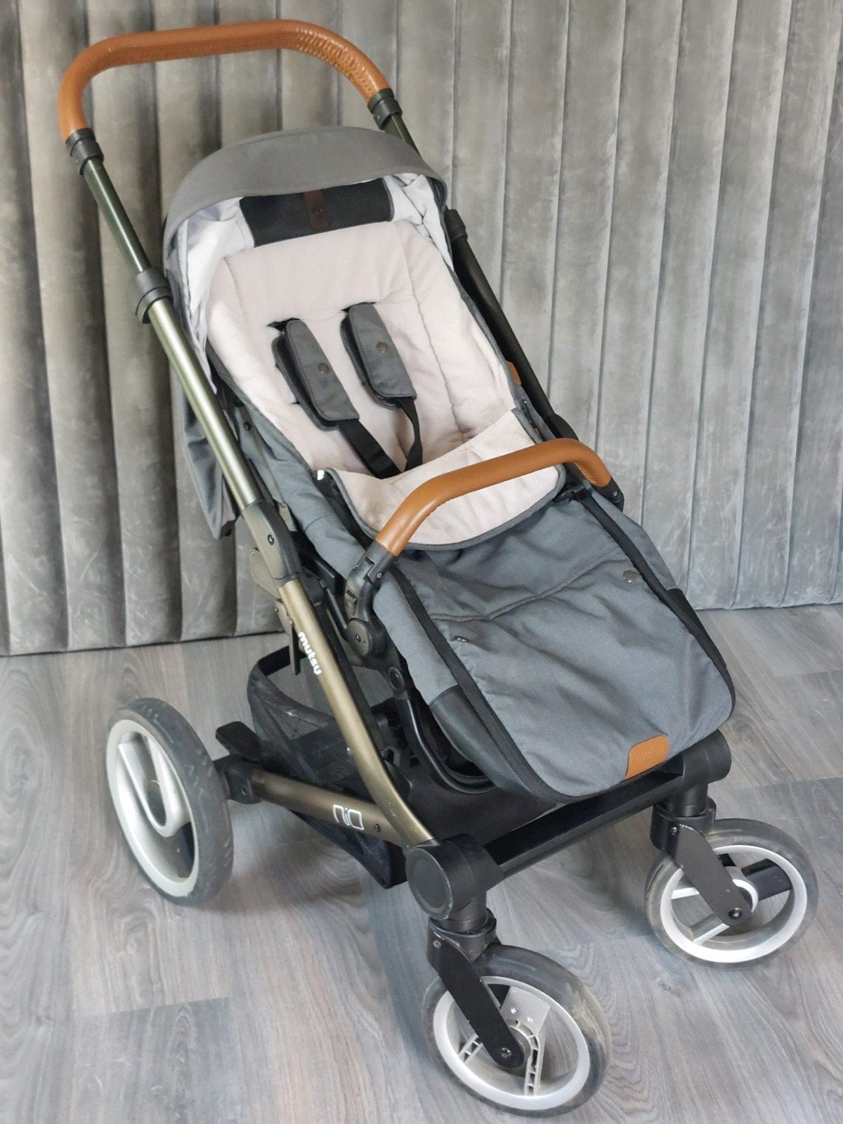 Mutsy Nio, Kinderen en Baby's, Ophalen, Voetenzak
