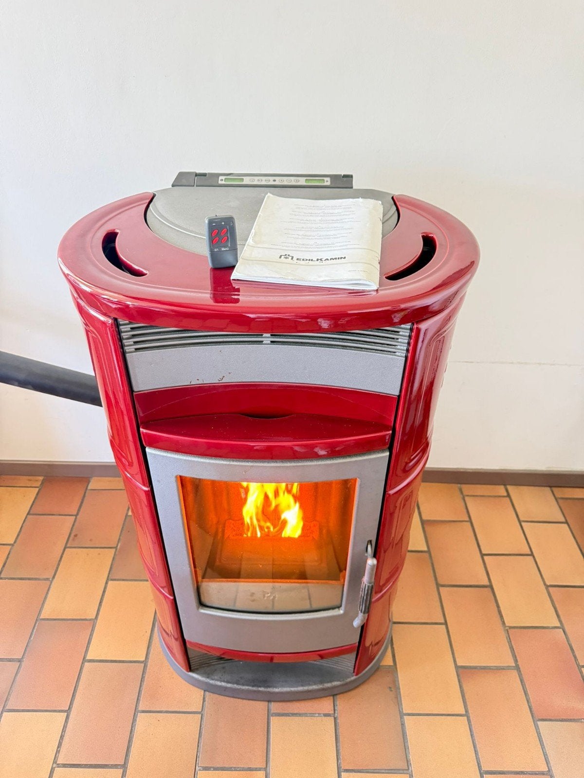 Poêle à granulés Edilkamin soleiL12,5 kW avec livraison gr, Enlèvement, Poêle à granulés
