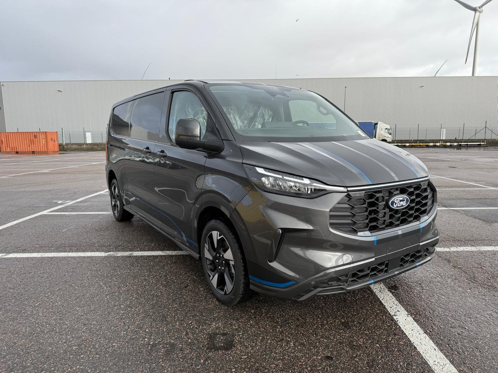 Ford Transit Custom SPORT 320 2.0 TDCI L2H1 NIEUW 5 jaar fab, Autos, Argent ou Gris, Achat, Euro 6, Entreprise