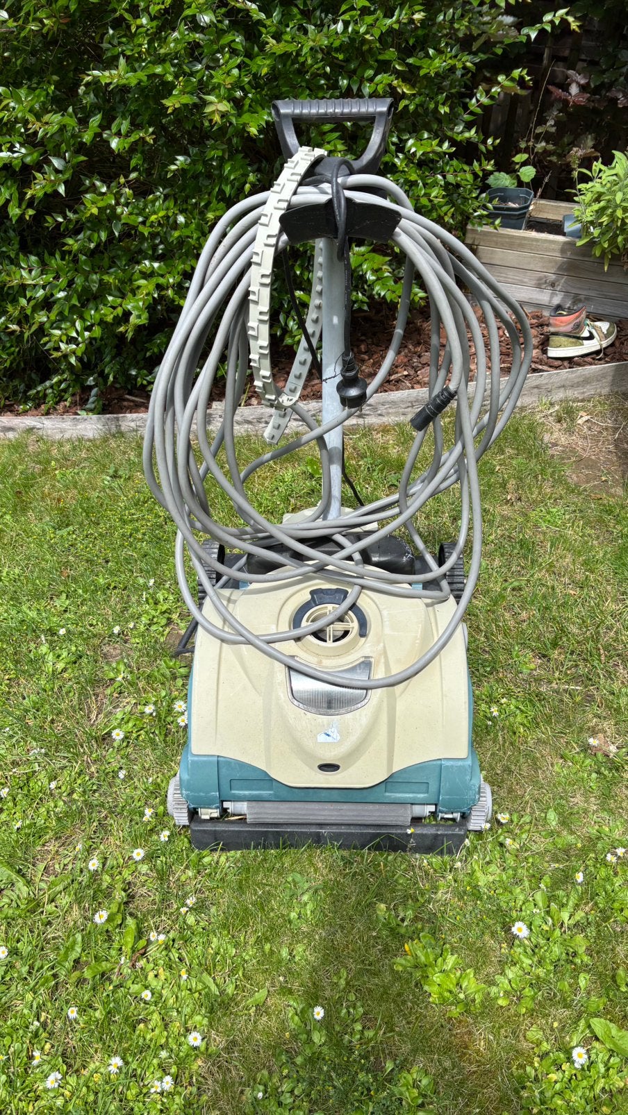 Robot piscine Kripsol Atlantis Evo + chariot, Enlèvement, Utilisé