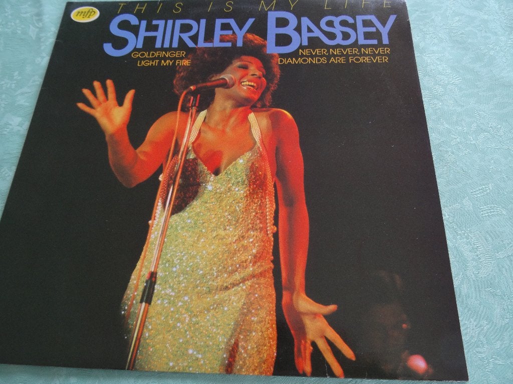 VINYL LP SHIRLEY BASSEY, CD & DVD, Vinyles | Pop, Pop, Comme neuf, Enlèvement, LP