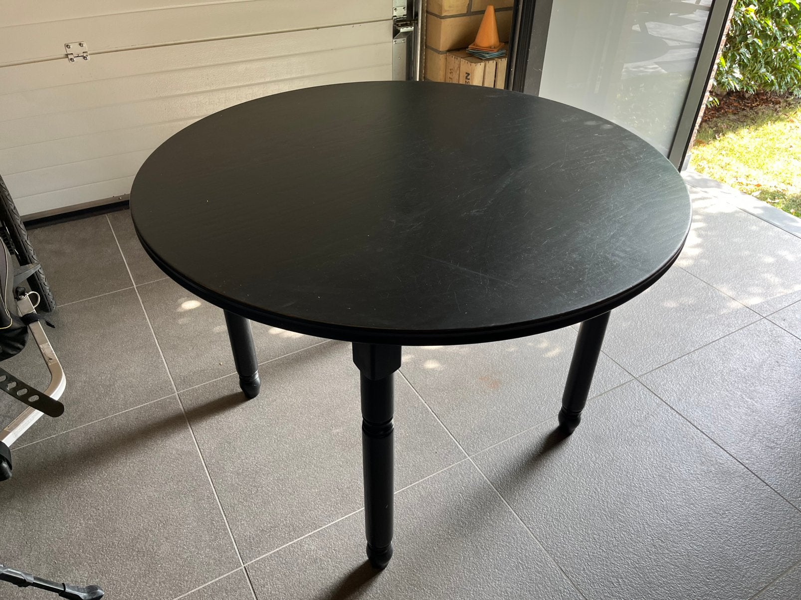 Ronde eettafel 110 cm, Huis en Inrichting, Tafels | Eettafels, Ophalen, Zo goed als nieuw