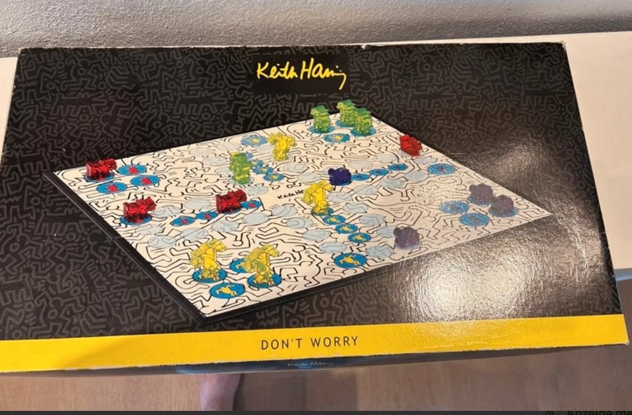 Keith Haring - Don't Worry / Mens Erger Je Niet, Hobby en Vrije tijd, Een of twee spelers, Ophalen of Verzenden, Gebruikt, Overig