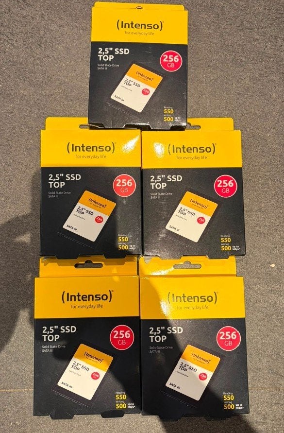 5x Intenso 256GB SSD (nieuw in verpakking), Computers en Software, Harde schijven, Intern, 256GB, Nieuw, Ophalen of Verzenden