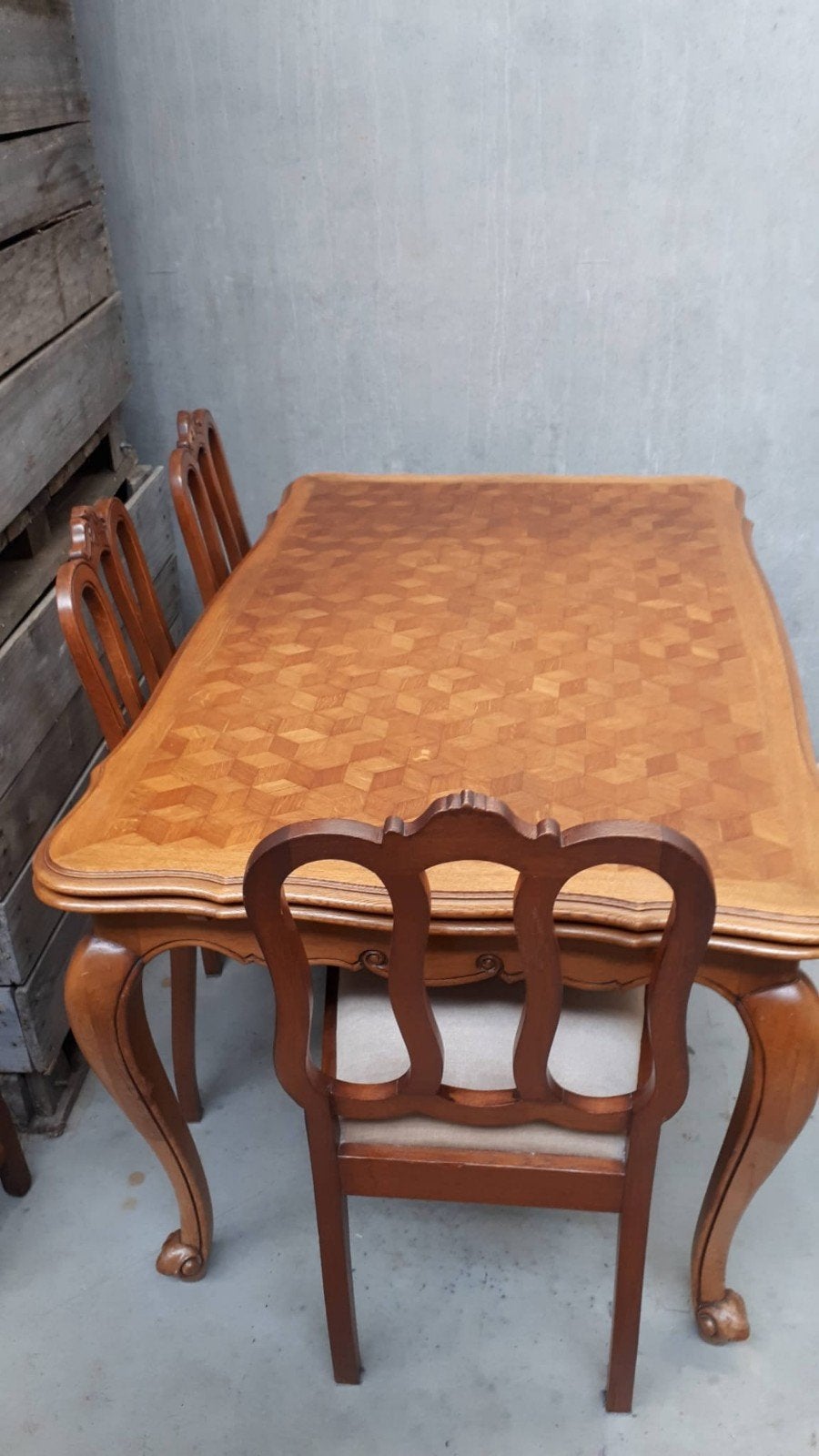Table avec 6 chaises à vendre., Maison & Meubles, Enlèvement, Utilisé, Antiek, 6 à 8 chaises