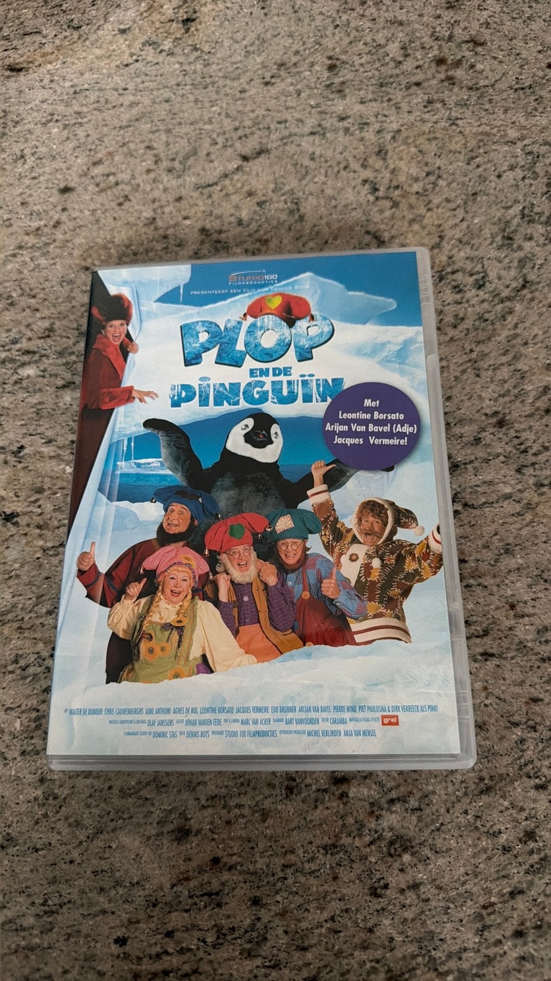 Plop en de pinguïn, Tous les âges, Famille, Comprend un boîtier, Enlèvement