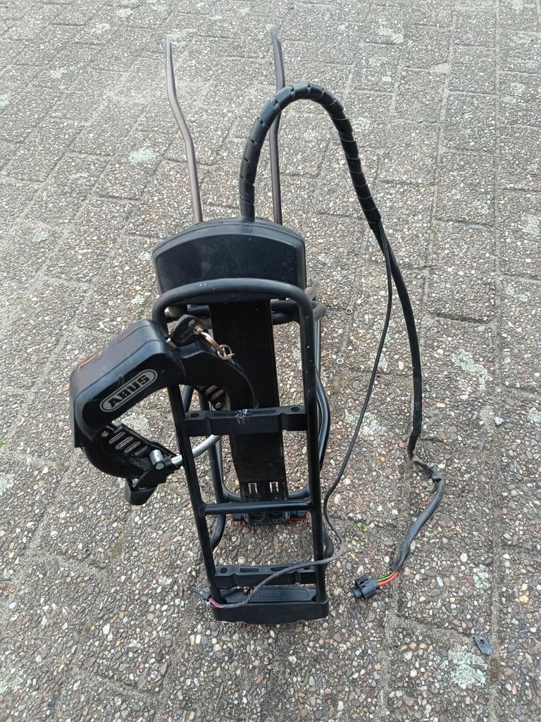 Porte-bagages avec serrure pour motos Bosch Classic, Enlèvement, Comme neuf
